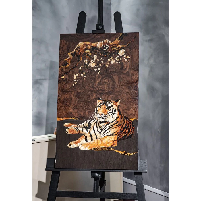 Amber panel "Tiger